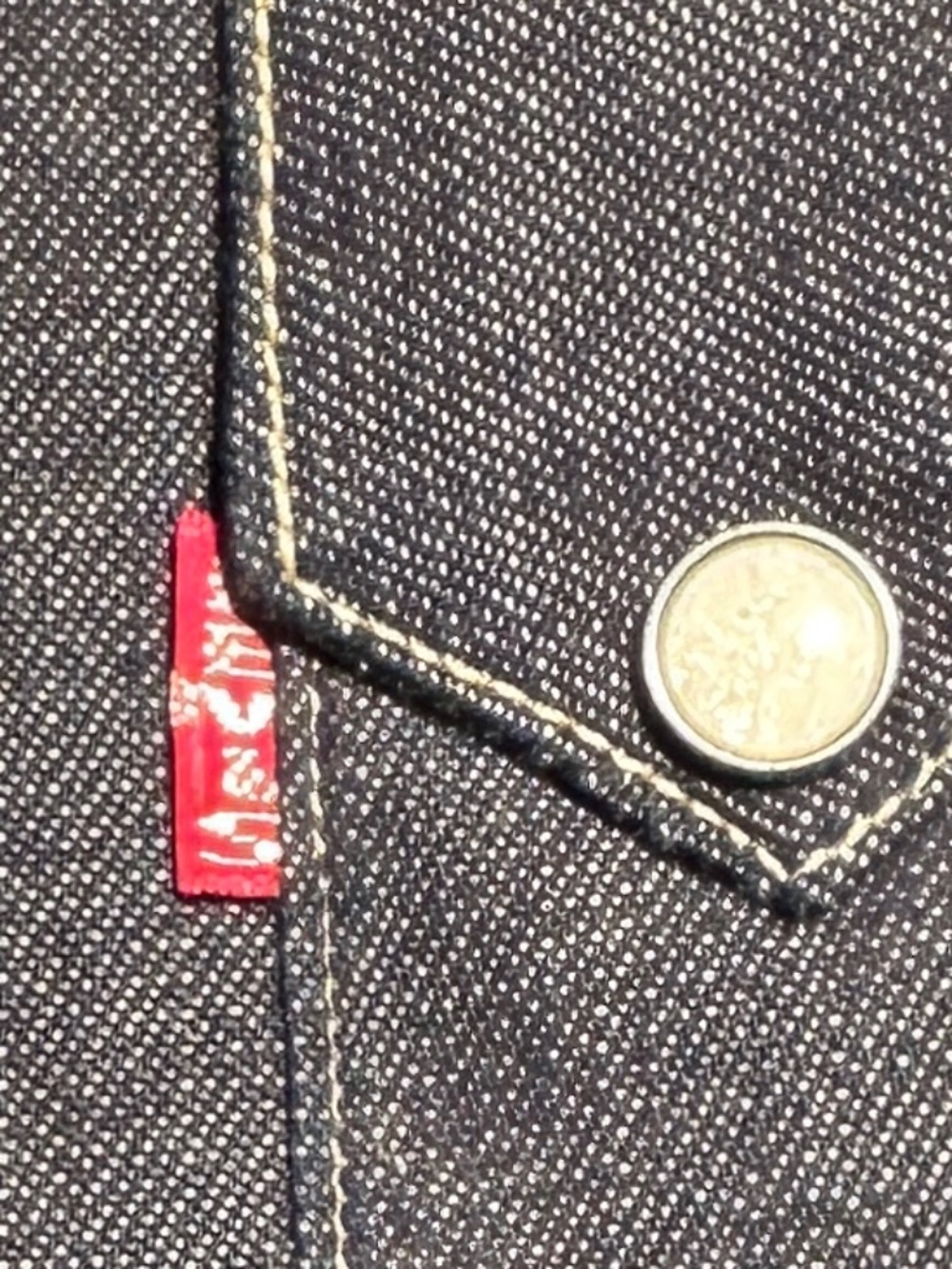 Levi's 'Big E' Denim Western Shirt - Picture 14 of 16
